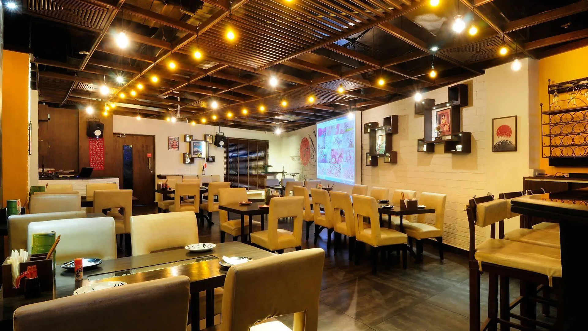 Crossroads Hotel Gurgaon