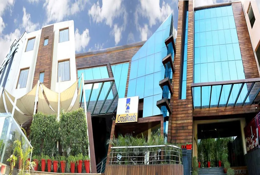 ****  Crossroads Hotel Gurgaon India